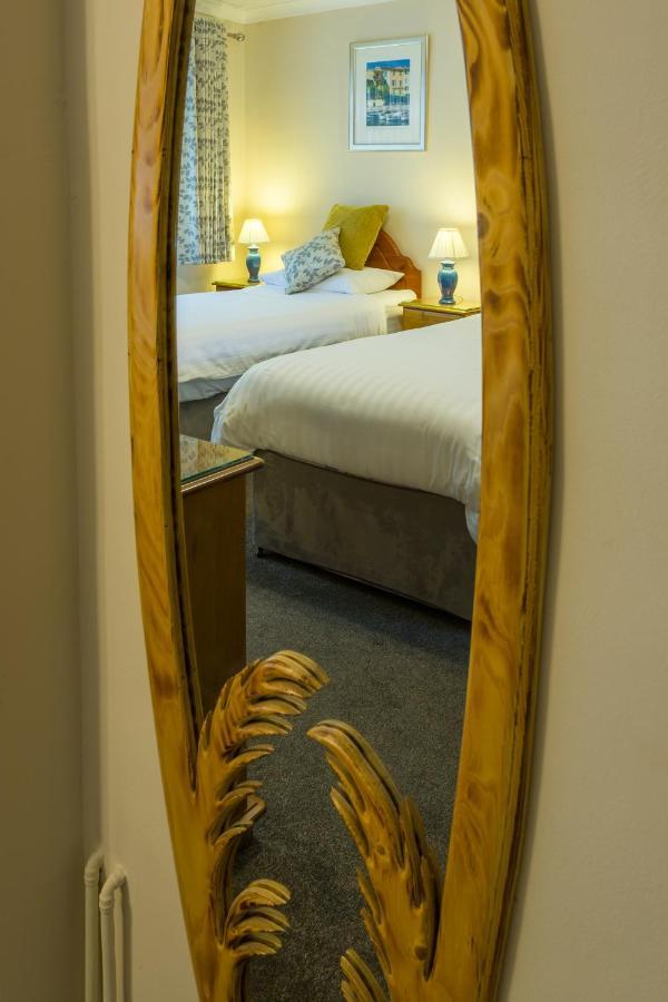 Relax At Rosscourt Guest House-Free On Site Parking (Adults Only) Bournemouth Dış mekan fotoğraf