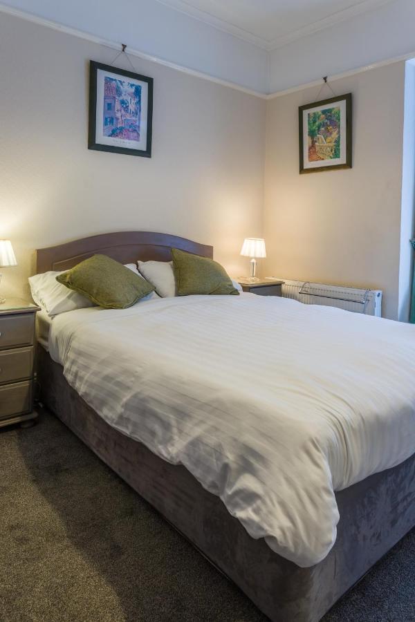 Relax At Rosscourt Guest House-Free On Site Parking (Adults Only) Bournemouth Dış mekan fotoğraf