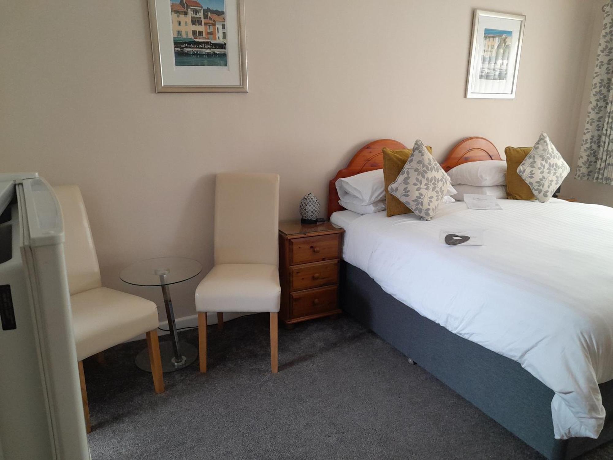 Relax At Rosscourt Guest House-Free On Site Parking (Adults Only) Bournemouth Dış mekan fotoğraf