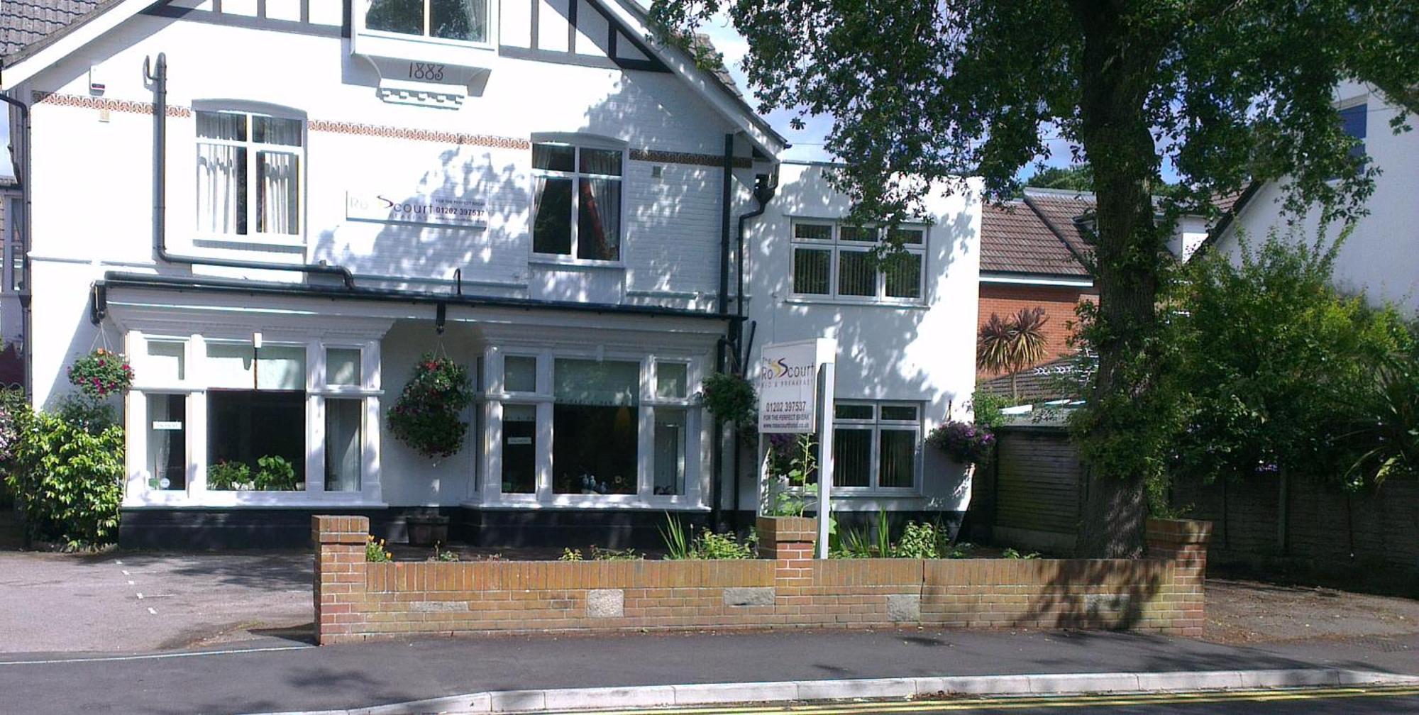 Relax At Rosscourt Guest House-Free On Site Parking (Adults Only) Bournemouth Dış mekan fotoğraf