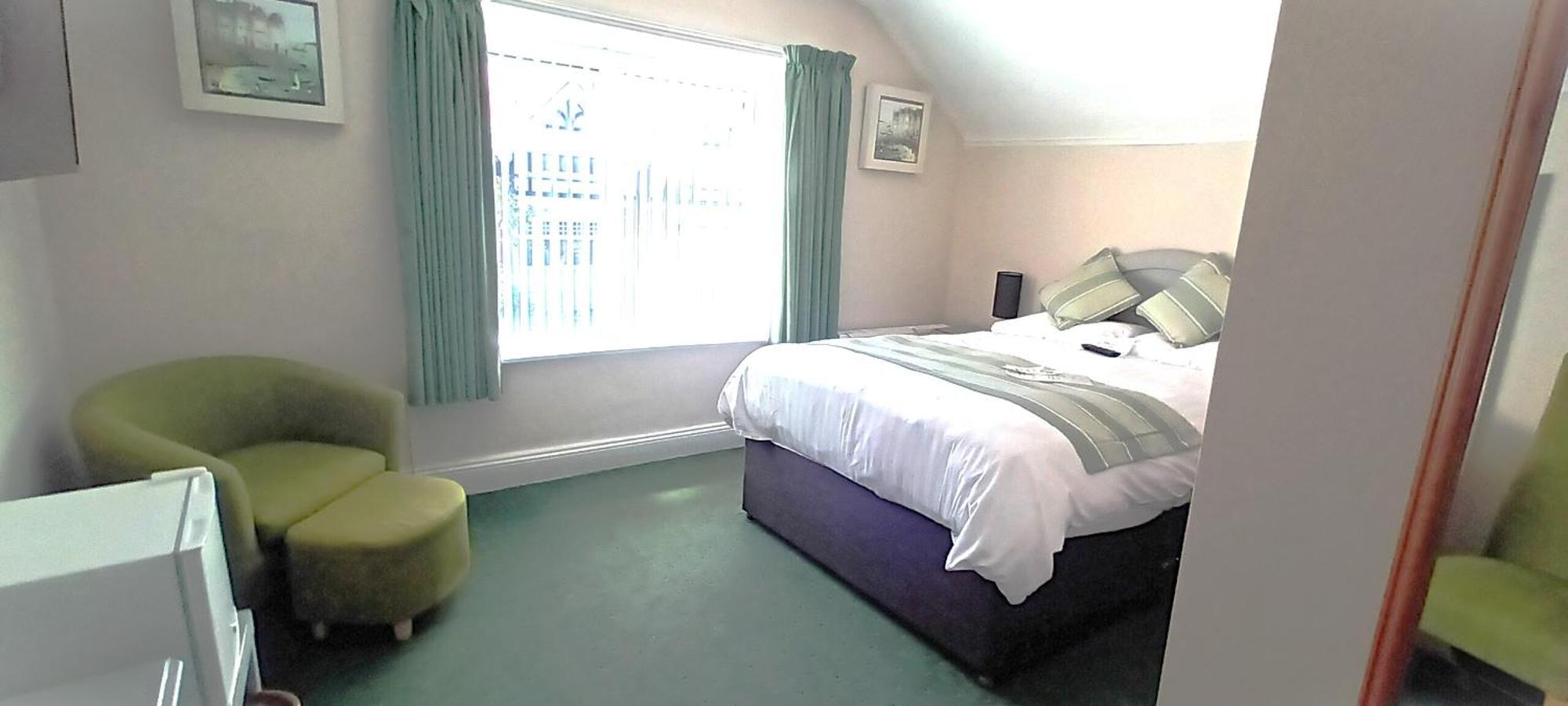 Relax At Rosscourt Guest House-Free On Site Parking (Adults Only) Bournemouth Dış mekan fotoğraf